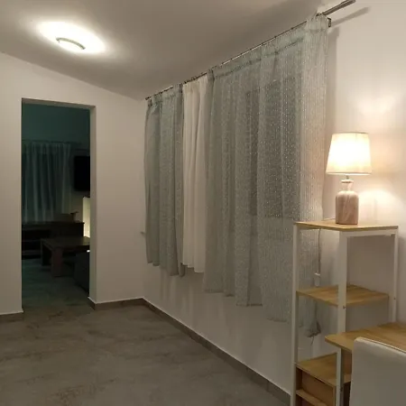 Sea & Olive Retreat
