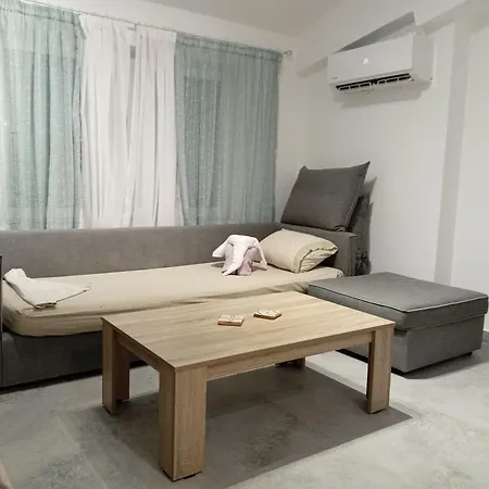 Sea & Olive Retreat アパート