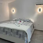 Sea & Olive Retreat Apartment